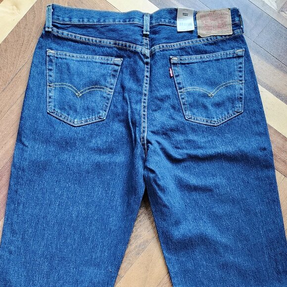 NWT Levi's 550 Relaxed Fit Jeans Size 35x34 - Picture 11 of 15